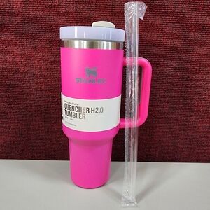 Brand New Stanley Quencher H2.0 40oz Tumbler Pink FlowState Handle Straw Cup